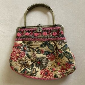 VINTAGE Floral Beaded Embroidered Handbag